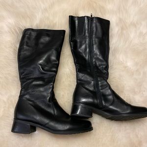 Women’s tall boots